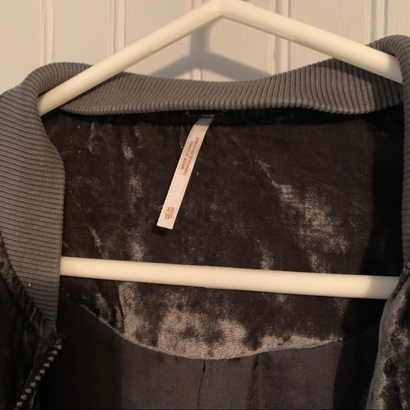 Free People velvet bomber jacket - Picture 3 of 7